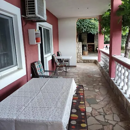 Cengo Apartmán Kaštela
